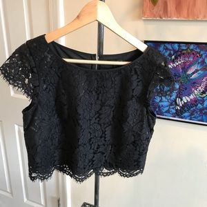 White House Black Market Lace Cropped Shell